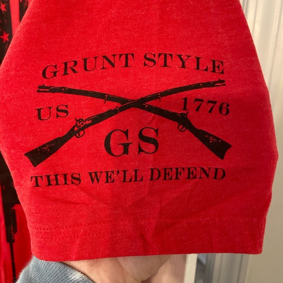 Mens Gun Flag Grunt Style Tee - Picture 2 of 3